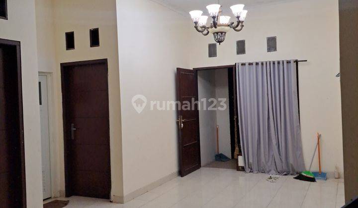 kan Rumah 2lantai Di Pedurungan Semarang Timur 2