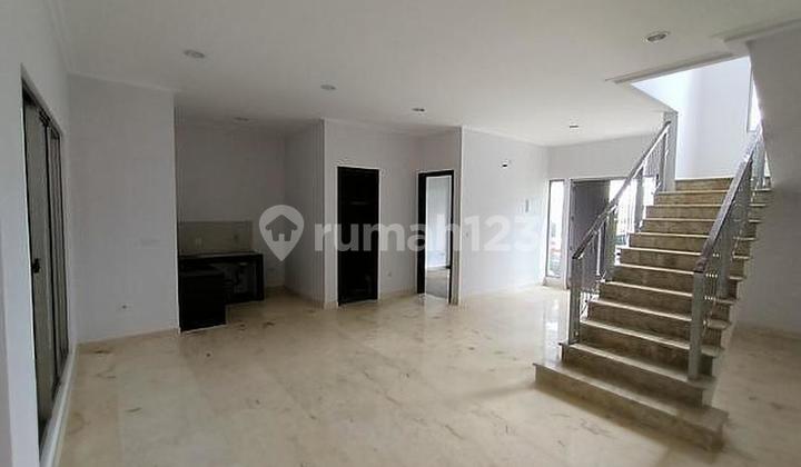 Rumah Golf Island PIK Pantai Indah Kapuk Jakarta Utara 8x15