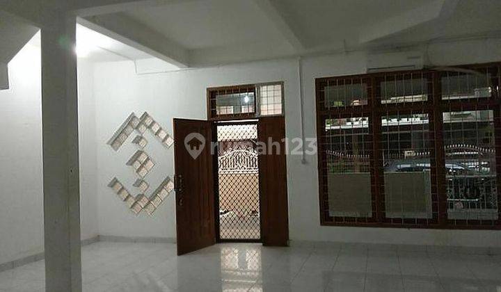  For Rent! BU dan Lokasi Strategis! Rumah di Sunter! 1