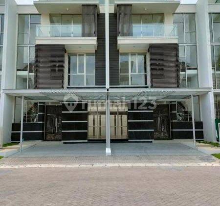 Disewakan Rumah The Mozart Type Dahlia Golf Island Jakarta Jakarta Utara 1