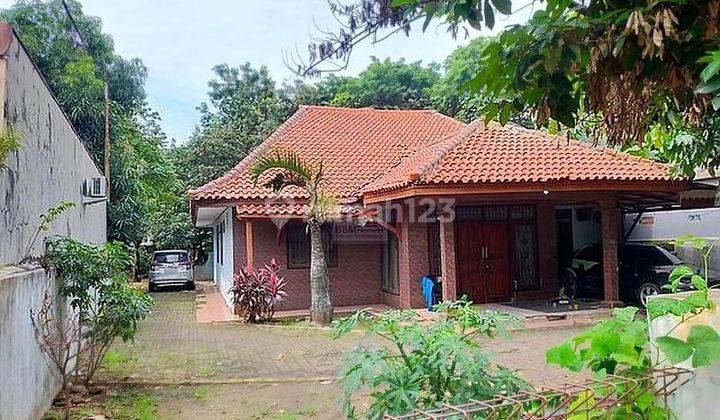 Cepat Rumah Lama Lokasi Strategis di Bekasi Timur 1