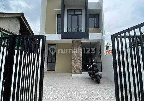 Rumah baru siap huni  strategis ke jalan raya jati Sari bekasi 1