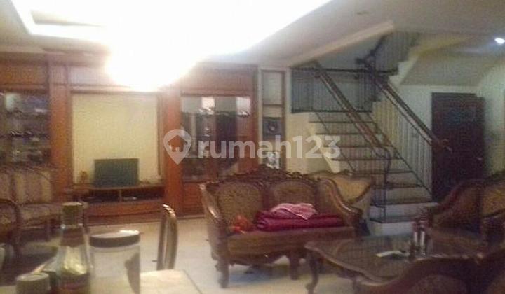 rumah di Kebon Jeruk, Jakbar