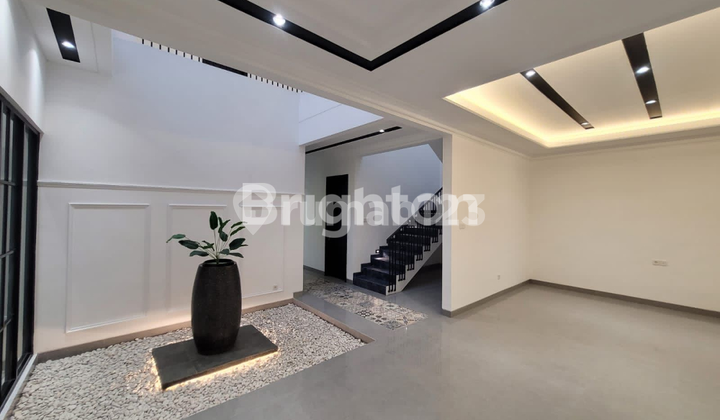 RUMAH DI KERTAJAYA INDAH SURABAYA   COLONIAL AMERICAN BAGUS KEREN 2