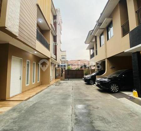  Rumah Sewa Pejaten Dalam Cluster (semi Furnished) 