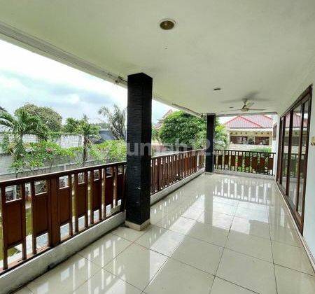 Disewakan Rumah Luas Dalam Compound Pejaten Barat 2