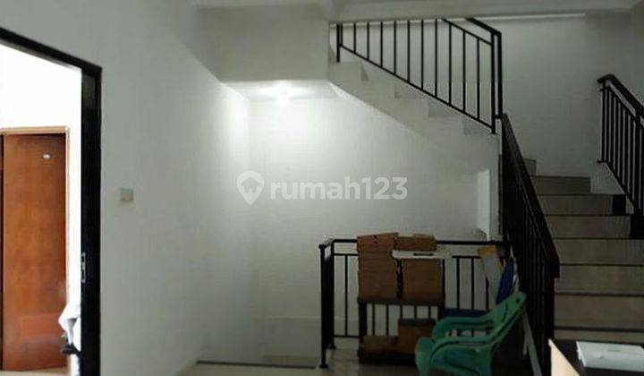 Rumah Mungil 3 Lt Bebas Banjir Taman Kedoya Baru Jakarta Barat 2