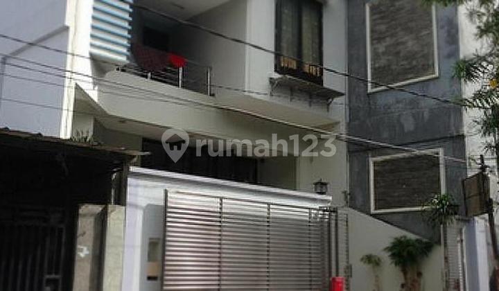 Fast Nice House Ready to Occupy on Mangga Street, Duri Kepa 2