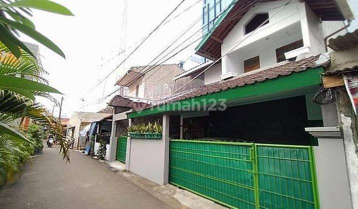 Rumah + 2 Rumah Kos Lokasi Strategis Kebon Jeruk Jakarta Barat 1