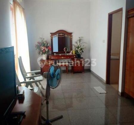 rumah di Taman Lebak Bulus