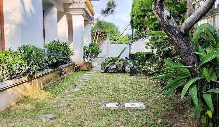 Dijual Rumah Lokasi Strategis Dekat Ke Senayan Jalan Simprug Golf 1