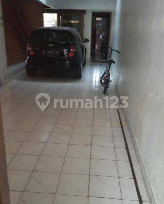 Rumah Lama Terawat Dengan Baik Jalan. Gaharu L, Cipete, Dijual  2