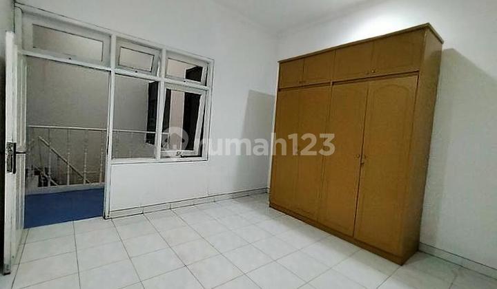 Strategic House, Well-Maintained Two Floors for Sale on MPR LLL Inner Road 2