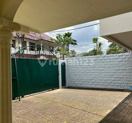 Rumah Sangat Terawat Dan Strategis di Jalan Bangka Xlc Dijual  2