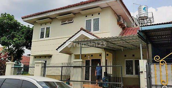 Rumah 2 Lantai Siap Huni Lokasi Di Villa Melati Mas, BSD 1