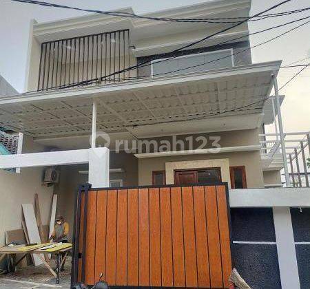 Dijual cepat rumah minimalis diDuta Garden 1