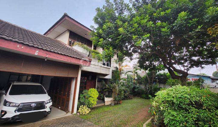 Rumah Lokasi Strategis dengan Ceiling Tinggi dan Hunian Asri @Ulujami, Pesanggrahan 1