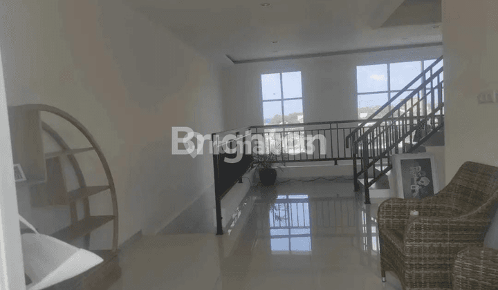 RUMAH MEWAH ALAMANDA RESIDENCE 2 LANTAI SIAP HUNI MODERN BAGUS 2