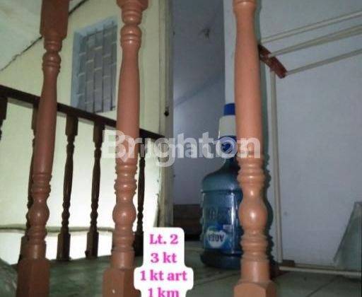 DIJUAL RUMAH EX TEMPAT KOST DI KELAPA MOLEK 2