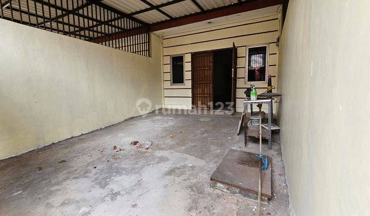 RUMAH 3 1/2 LANTAI BELAKANG ROXY MAS 1