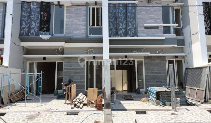 RUMAH TENGAH KOTA KOMPLEKS WISMA MUKTI SURABAYA TIMUR 2