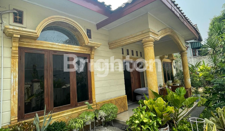 DISCOUNTED HOUSE STURDY BUILDING PESANGRAHAN BINTARO SOUTH JAKARTA