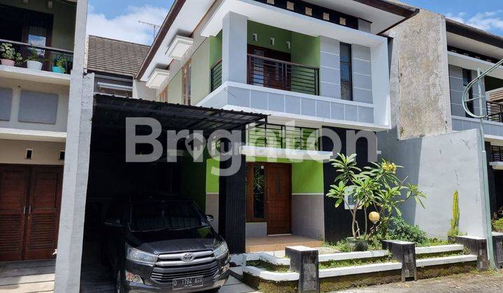 RUMAH 2LT LINGKUNGAN PERUMAHAN ASMARANDAN JOGJA 1