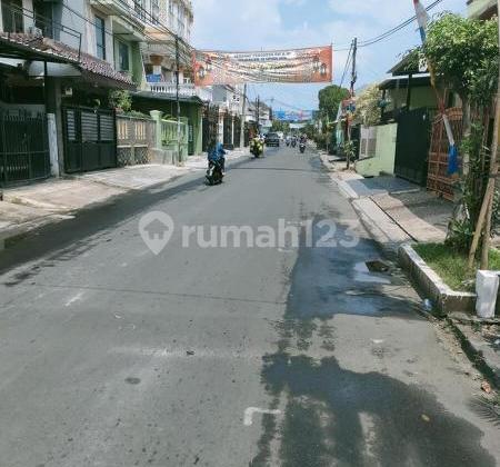 Rumah di taman asri blok D 5 pinggir jalan 2