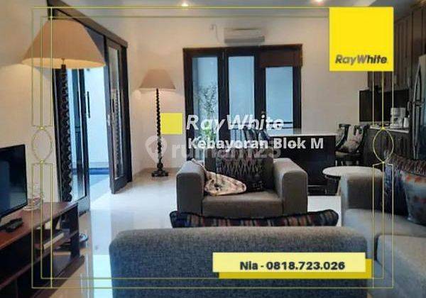 3 Bedrooms Rumah  fully furnished  dengan fasilitas premium  dan kolam renang di Jakarta Selatan, jarang ada  1