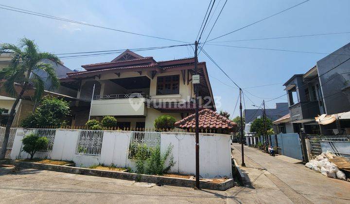 JUAL CEPAT Rumah Posisi Hook Di Kelapa Gading Permai 1