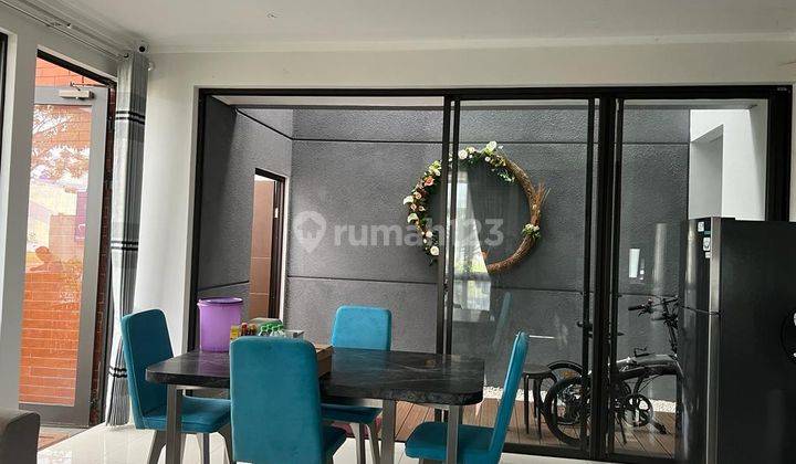 Rumah Minimalis Bintaro Jaya Dengan Posisi Hook Dan Siap Huni di Cluster Kebayoran 2