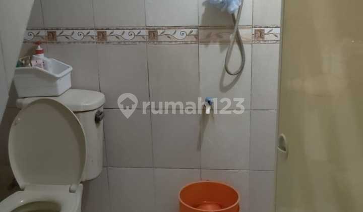RUMAH DEKAT KAMPUS MALL MERR PLOSO TIMUR 2