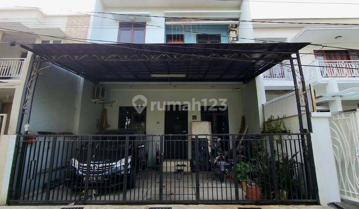 RUMAH MINIMALIS SIAP HUNI DI CAWANG, JAKARTA TIMUR 1