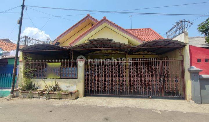 Rumah Di Daerah Suratno 1