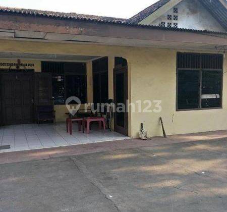 Rumah Tua Di Jl Merdeka Raya Tangerang 2