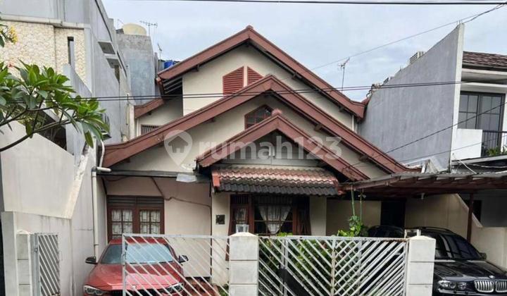 2-Story House in Bintaro Sector V, Strategically Located Near Stan Campus