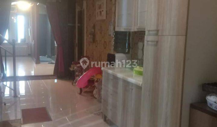 RUMAH 2 LANTAI SIAP HUNI DI JALAN HERTASNING VI 2