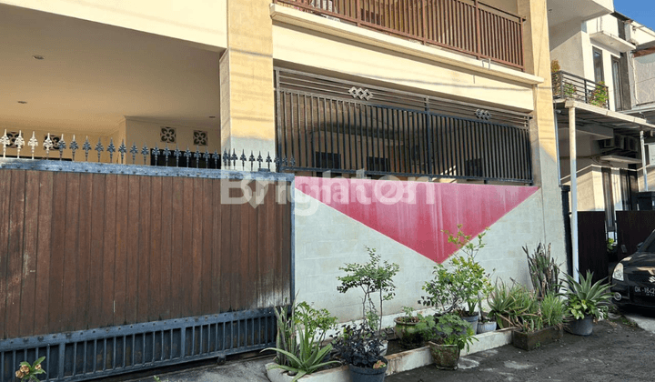 Rumah Bagus 3 Lantai Dengan Rooftop di Panjer Denpasar 1