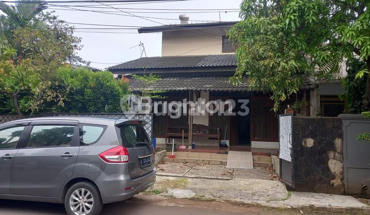 RUMAH PLUS TEMPAT USAHA DI DEPOK