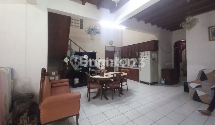 House Plus Business Place in Depok 2