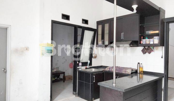 Rumah bagus elegan siap huni + furnished di Bunga² kota Malang 2