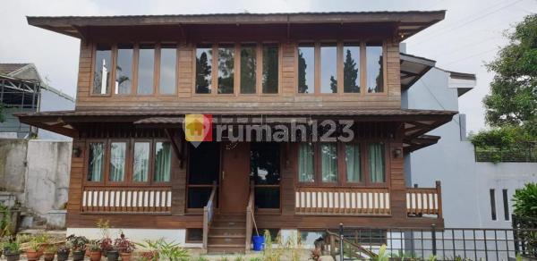 Dijual Rumah di Jalan Setiabudi Regency Bandung