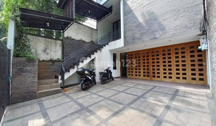 RUMAH JALAN MULAWARMAN KEBAYORAN BARU JAKARTA SELATAN 1