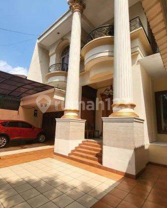 Rumah cantik di Darmawangsa Kebayoran baru Jakarta Selatan 1