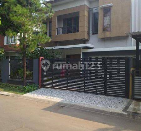 Rumah cantik di Melati Mas Viesta Bsd Tangerang Banten 1