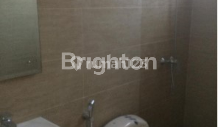 Cepat Rumah Mewah Brand New 3 Lantai di Golf Residence Kemayoran dengan  View Golf Course 2