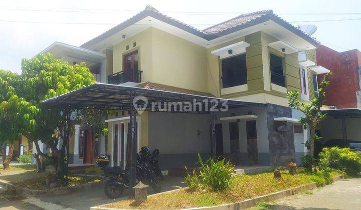 Rumah Mewah 2 Lantai Dalam Perumahan Kelapa Gading Asri Tempel Sleman 1