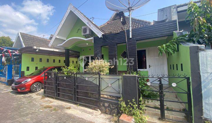 Rumah Cantik Full Furnish di Perumahan Munggur Dekat Kampus UMY 1