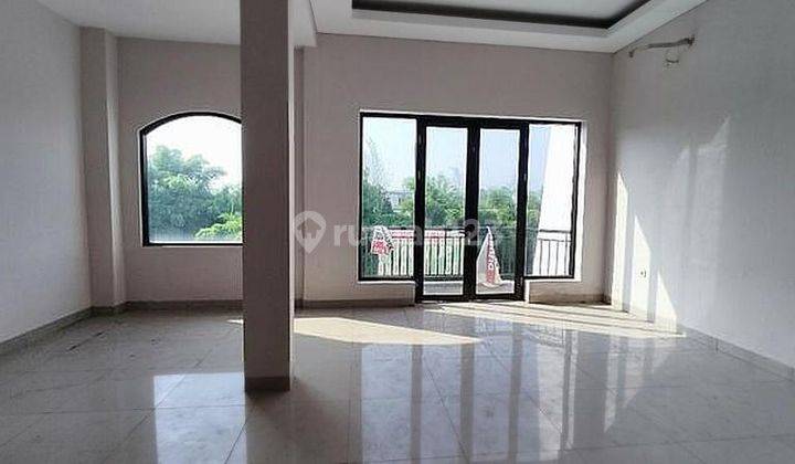 Dijual Rumah di Green Garden Residence Jakarta Barat 1