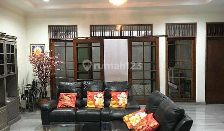 Dijual Rumah di Taman Kebon Jeruk Jakarta Barat 1